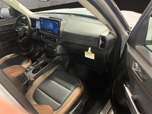 New 2026 Ford Bronco Sport Outer Banks w/ Outer Banks Tech Package+ AWD/4WD image 18