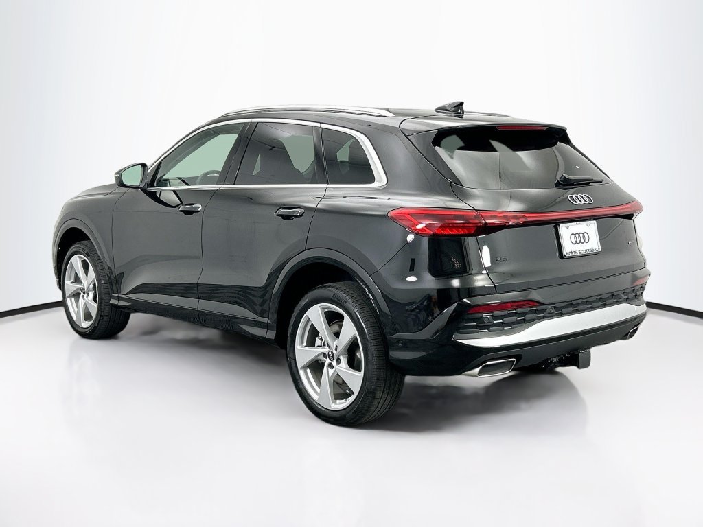 Used 2025 Audi Q5 Premium AWD/4WD image 8