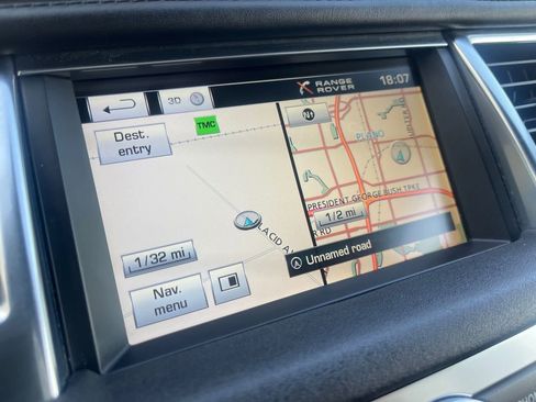 Used 2012 Land Rover Range Rover Sport HSE LUX AWD/4WD image 25