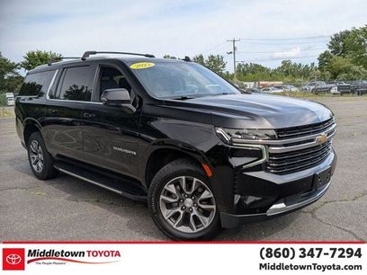 Used 2022 Chevrolet Suburban LT w/ Luxury Package
