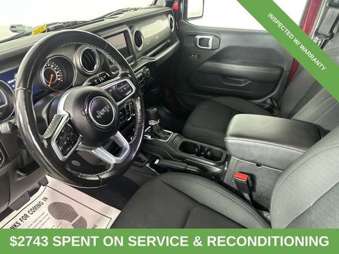 Used 2021 Jeep Gladiator Overland w/ LED Lighting Group AWD/4WD image 23