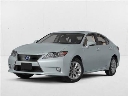 Used 2014 Lexus ES 300h w/ Luxury Package w/Bamboo Trim