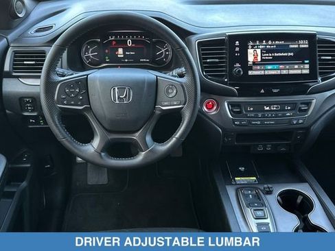 Certified 2025 Honda Passport EX-L image 16
