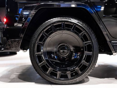 Used 2025 Mercedes-Benz G 63 AMG 4MATIC image 25