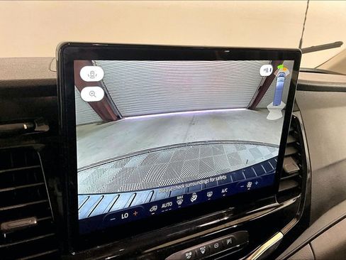 Certified 2024 Ford Transit 350 XLT image 17