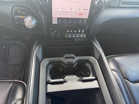 Used 2023 RAM 1500 Limited AWD/4WD image 12