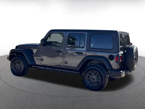Used 2025 Jeep Wrangler Sport S image 10