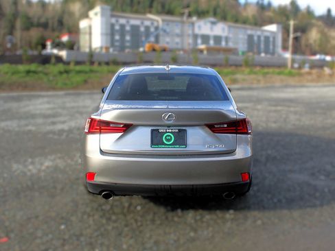 Used 2014 Lexus IS 250 image 6