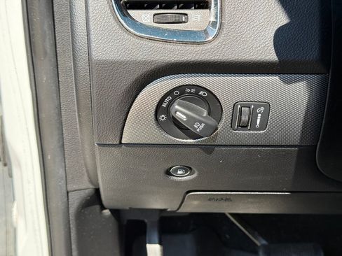 Used 2019 Dodge Durango R/T w/ Blacktop Package AWD/4WD image 18