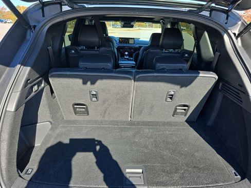Used 2023 Acura MDX A-Spec image 12