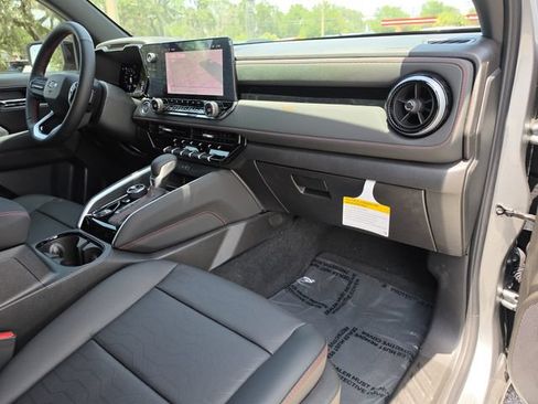 New 2026 Chevrolet Colorado Z71 w/ Technology Package AWD/4WD image 14