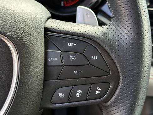 Used 2024 Dodge Durango GT AWD/4WD image 18