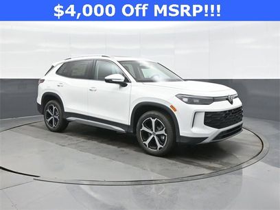 New 2026 Volkswagen Tiguan SE