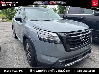 Used 2024 Nissan Pathfinder Platinum