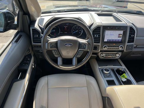 Used 2020 Ford Expedition XLT w/ Equipment Group 202A image 23