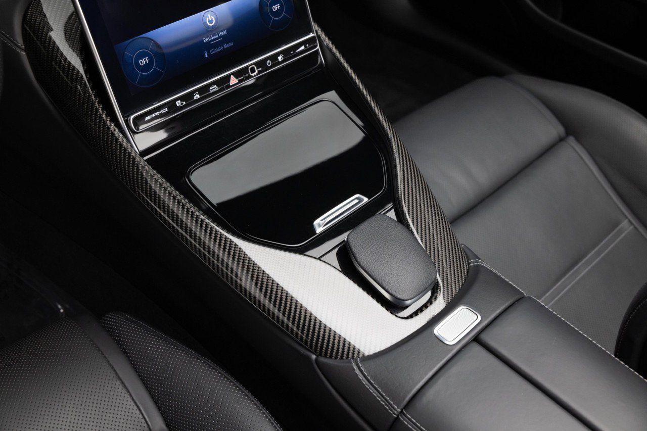 Used 2022 Mercedes-Benz SL 63 AMG 4MATIC w/ AMG Aerodynamic Package image 16