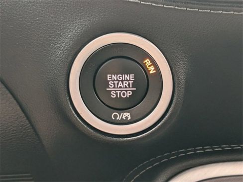 Certified 2022 Dodge Challenger R/T w/ Plus Package image 25