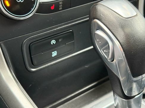 Used 2018 Ford EcoSport SE w/ SE Convenience Package image 33