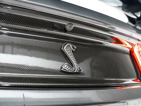 Used 2018 Ford Mustang GT w/ Equipment Group 301A RWD image 12