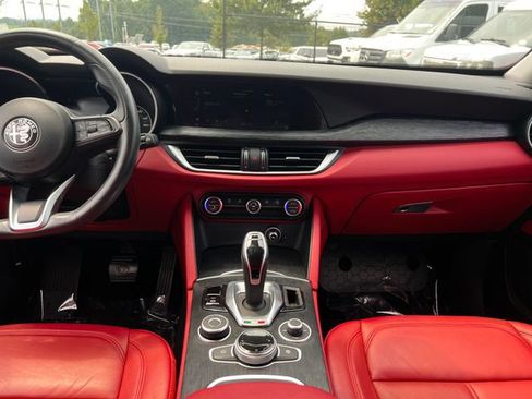 Used 2021 Alfa Romeo Stelvio Sprint w/ Nero Edizione RWD image 15