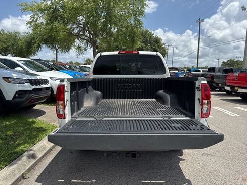 Used 2019 Nissan Frontier SV RWD image 18