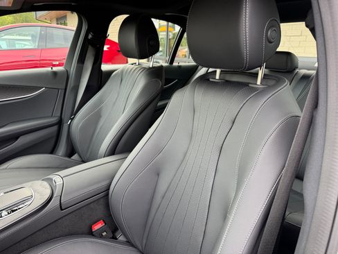 Used 2023 Mercedes-Benz E 350 Sedan image 29