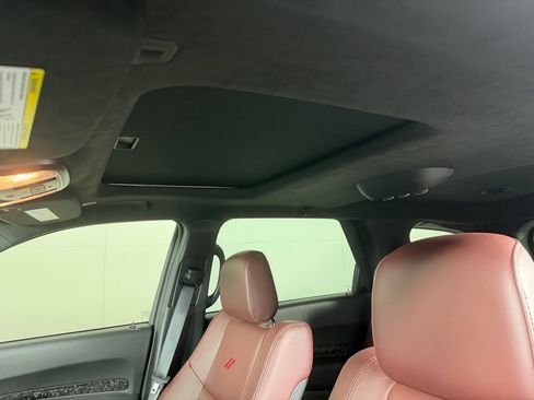 Used 2025 Dodge Durango R/T AWD/4WD image 14