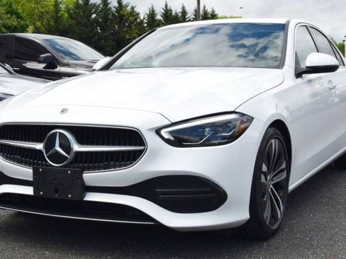Used 2022 Mercedes-Benz C 300 4MATIC Sedan image 1