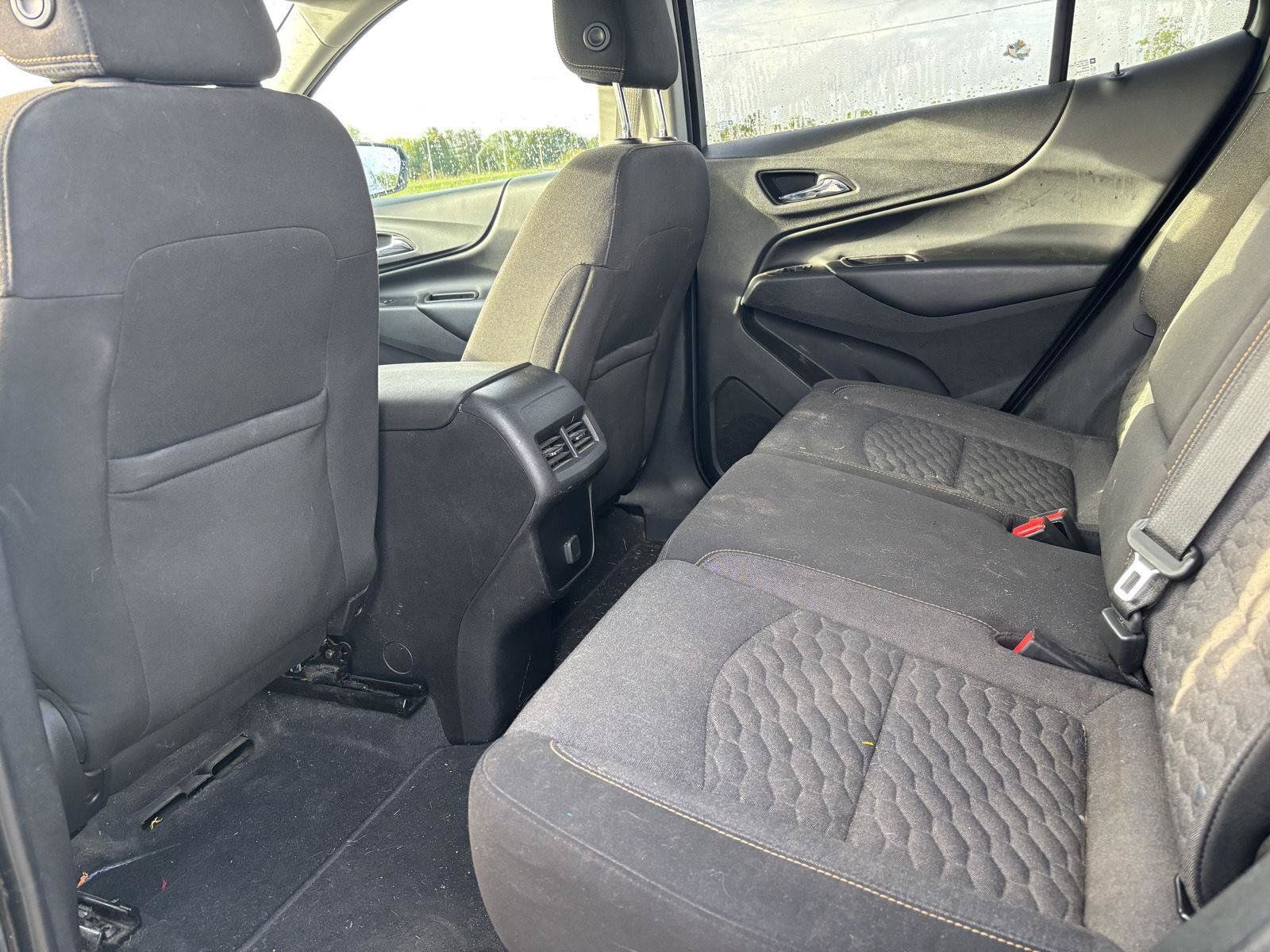 Used 2018 Chevrolet Equinox LT AWD/4WD image 17