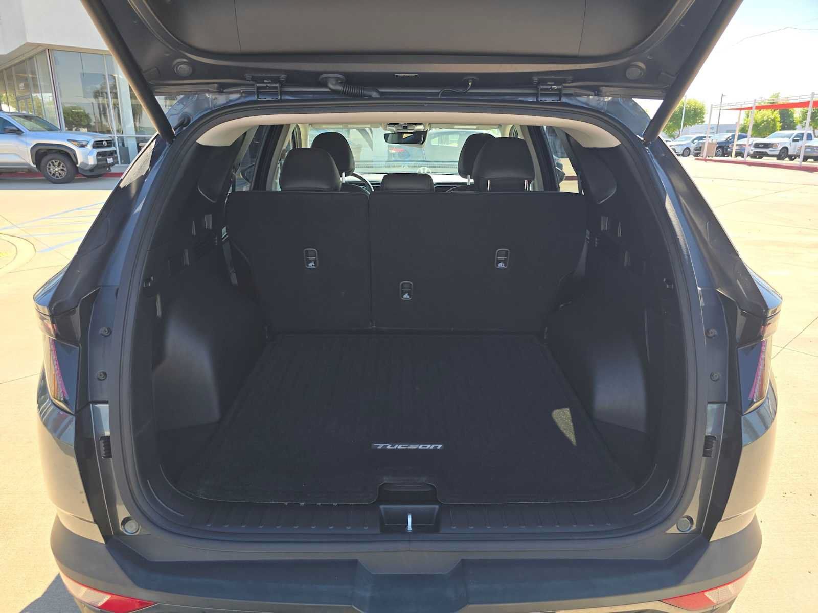 Used 2023 Hyundai Tucson Limited AWD/4WD image 14