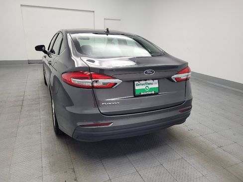 Used 2020 Ford Fusion SE FWD image 6