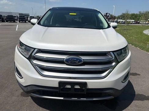 Used 2017 Ford Edge SEL w/ Canadian Touring Package FWD image 3