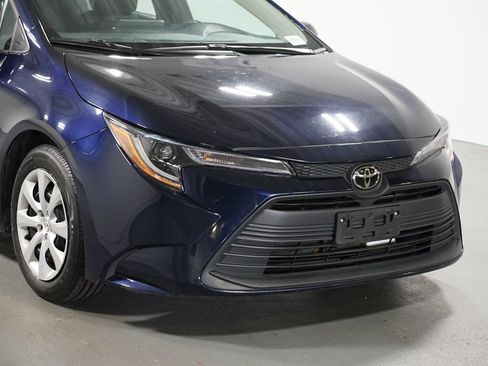 Certified 2024 Toyota Corolla LE FWD image 4