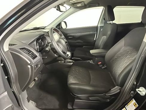 Used 2024 Mitsubishi Outlander Sport LE AWD/4WD image 11