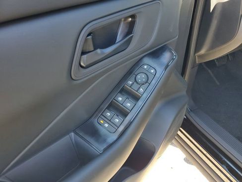 New 2026 Nissan Rogue S image 6