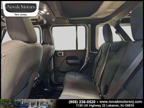 Used 2021 Jeep Wrangler Unlimited Sport image 30