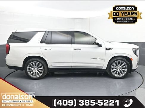 Used 2023 GMC Yukon Denali w/ Denali Reserve Package RWD image 2