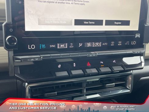 New 2026 GMC Hummer EV SUV image 27