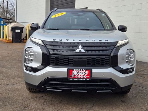 New 2025 Mitsubishi Outlander SEL Black Edition image 2