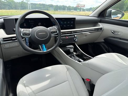New 2026 Hyundai Tucson SEL FWD image 23