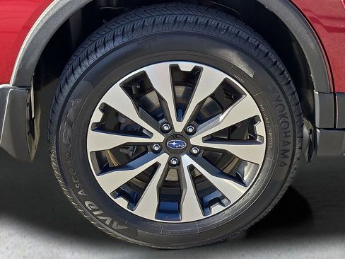 Used 2016 Subaru Outback 3.6R Limited image 8