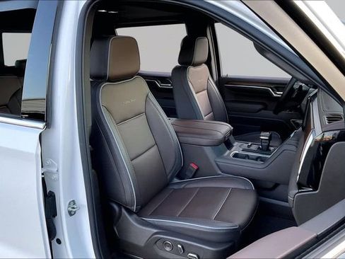 Used 2024 GMC Sierra 1500 Denali w/ Denali Reserve Package image 20