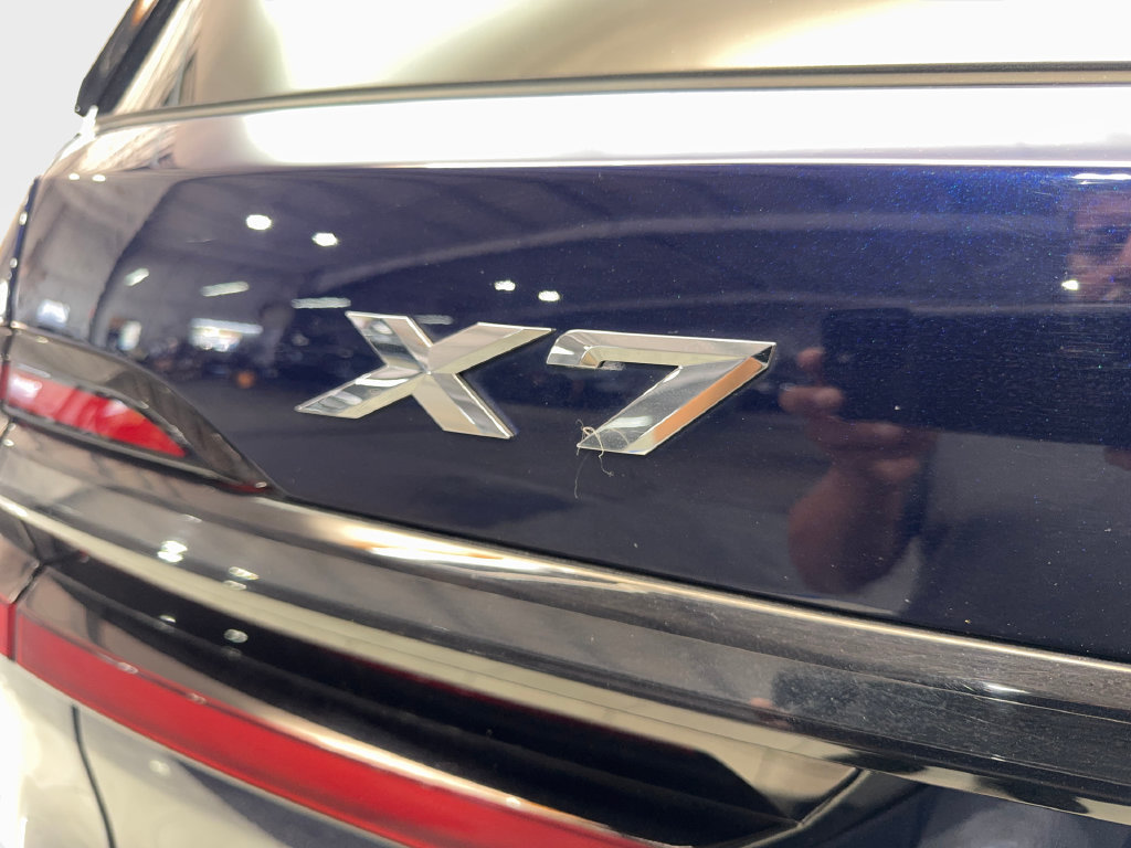Used 2024 BMW X7 xDrive40i w/ Executive Package AWD/4WD image 25