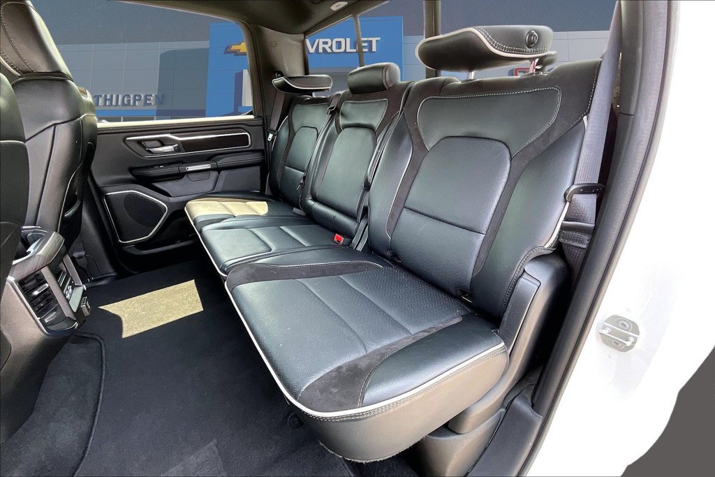 Used 2025 RAM 1500 Laramie AWD/4WD image 26