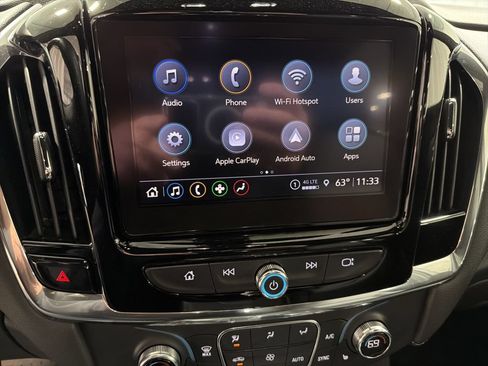 Used 2023 Chevrolet Traverse LT w/ LPO, Floor Liner Package AWD/4WD image 28