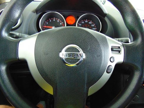 Used 2008 Nissan Rogue SL FWD image 11