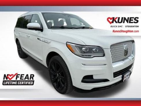 Used 2022 Lincoln Navigator Reserve AWD/4WD image 1