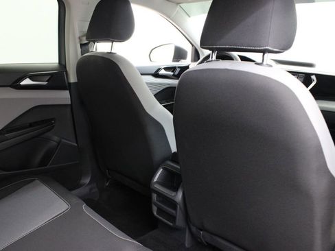 Used 2023 Volkswagen Taos S FWD image 19