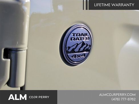 New 2026 Jeep Gladiator Sport AWD/4WD image 17