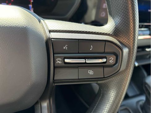 Used 2023 Chevrolet Colorado W/T RWD image 26